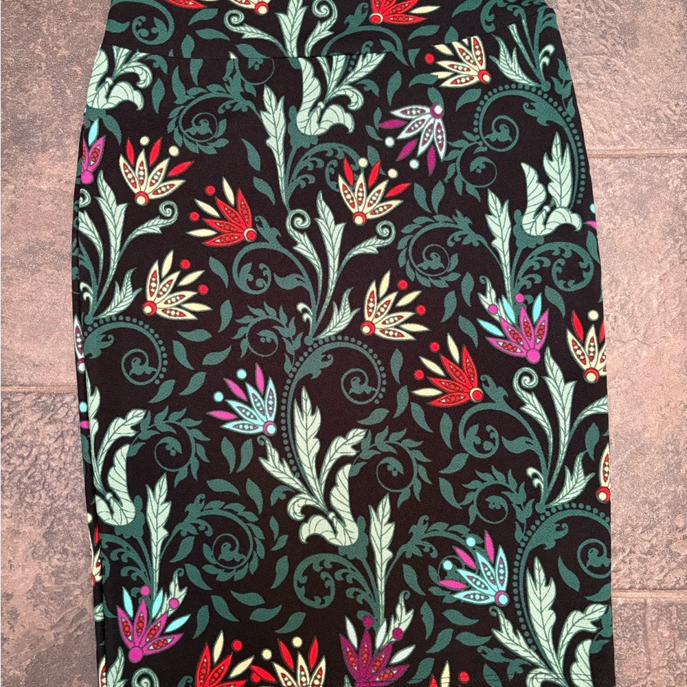 LuLaRoe Multicolor Patterned Skirt
